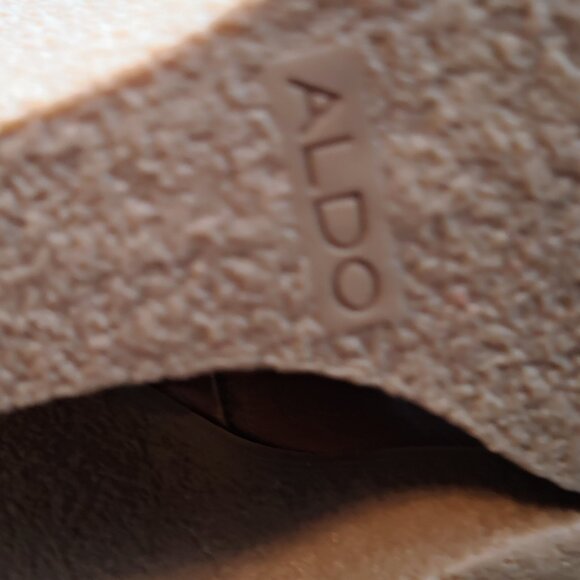 Aldo Ladies Size 7 Brown Knee High Side Zip Lined Faux Leather Wedge Heel Boots - Picture 9 of 13